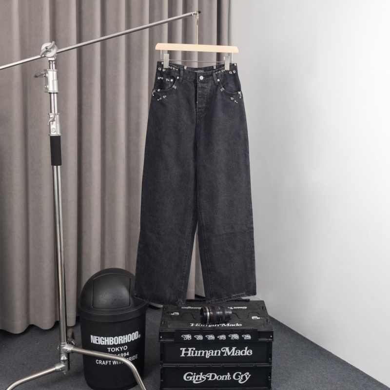 Ba*len*cia*ga jeans